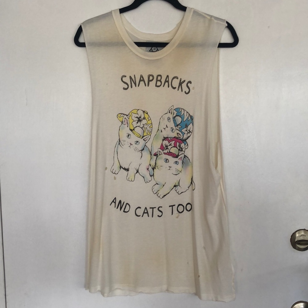 UNIF destroyed muscle tank